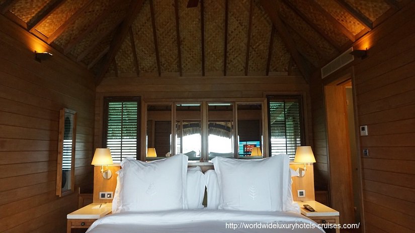 Four Seasons Resort Bora Bora overwater bungalow snorkel room bath bed Tahiti Society Islands Luxury Travel Virtuoso Izumi Ogawa Trip agent vacation advisor Vision French Polynesia Cruise ship boat Bora Bora ocean water sand beach