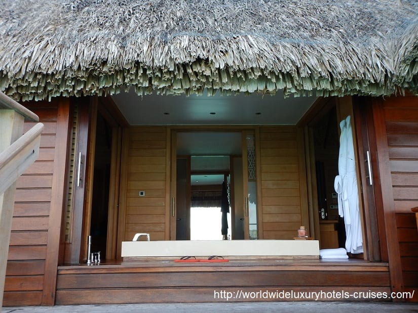 Four Seasons Resort Bora Bora overwater bungalow snorkel room bath bed Tahiti Society Islands Luxury Travel Virtuoso Izumi Ogawa Trip agent vacation advisor Vision French Polynesia Cruise ship boat Bora Bora ocean water sand beach