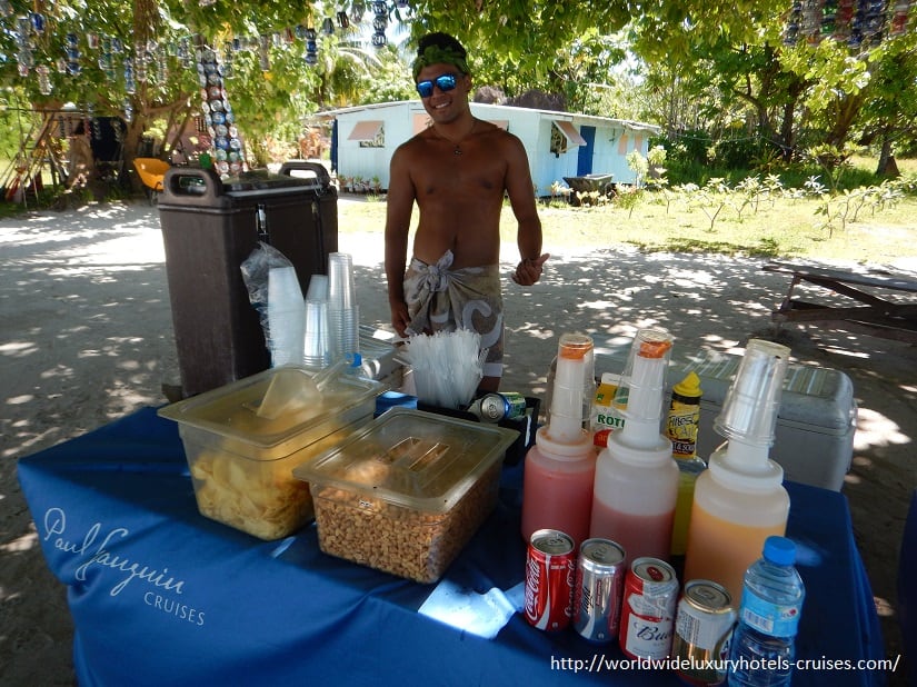 Paul Gauguin Cruises Tahiti & Society Islands Luxury Travel Virtuoso Izumi Ogawa Trip agent vacation advisor Vision French Polynesia Cruise ship boat Bora Bora ocean water sand beach
